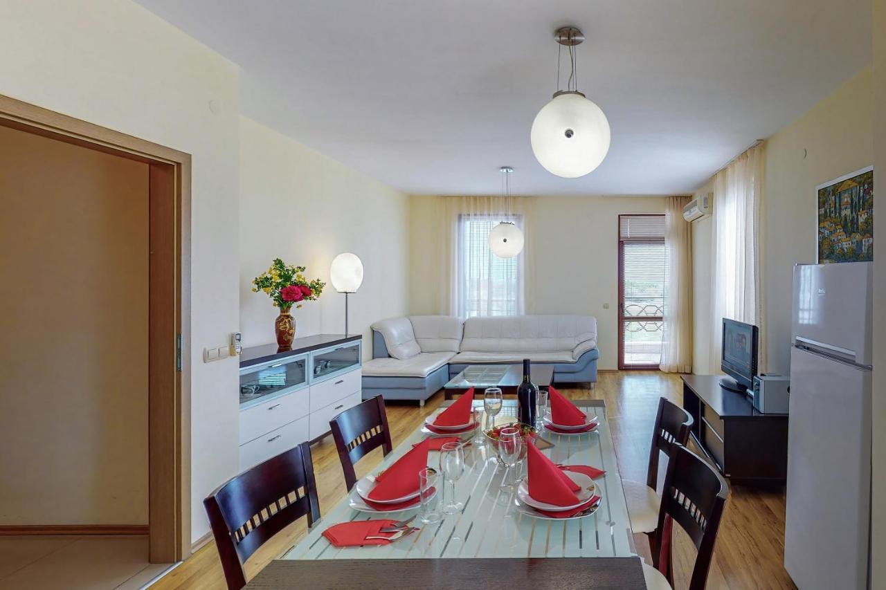 Lighthouse Luxe Estate Apart & Villas Balchik Exterior photo
